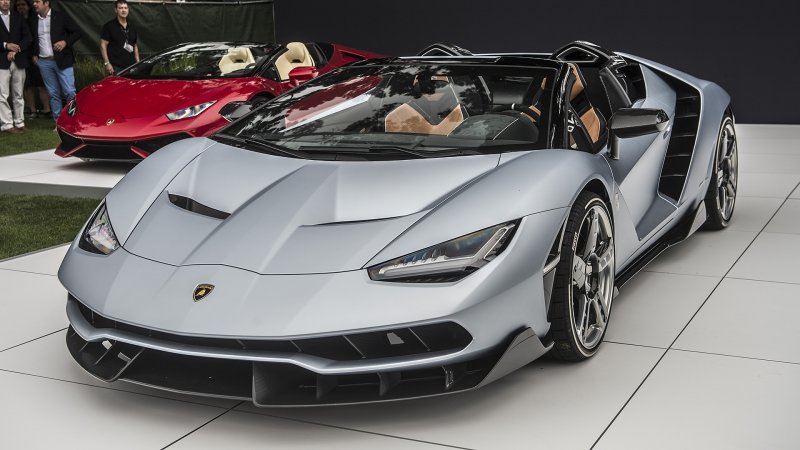 Спорткар Lamborghini Centenario