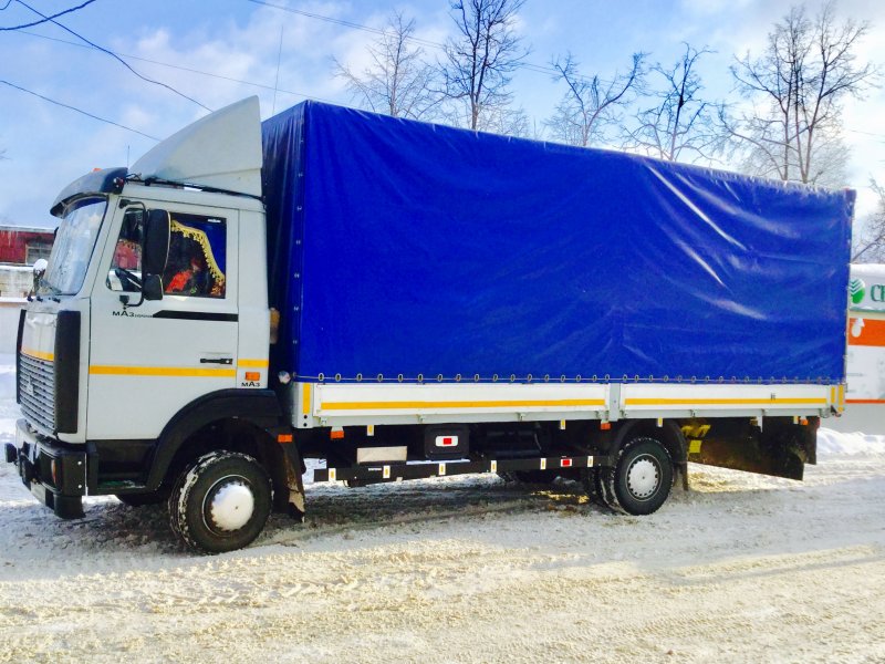 МАЗ 4370 тентованный
