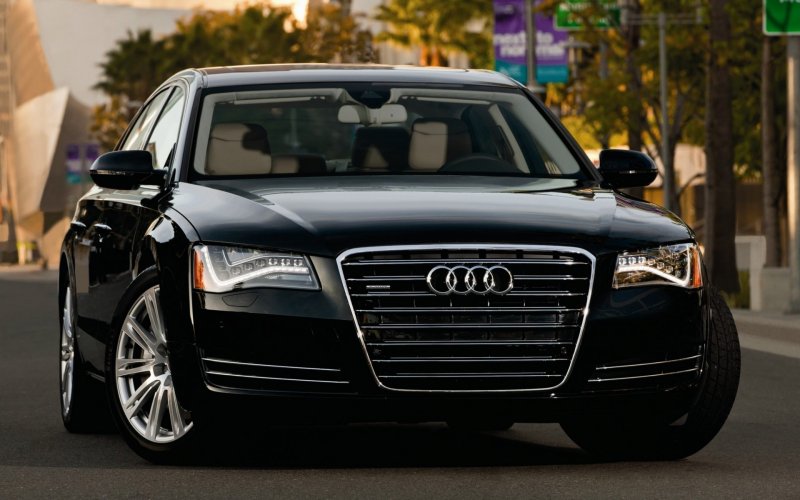 Audi a8l 2012