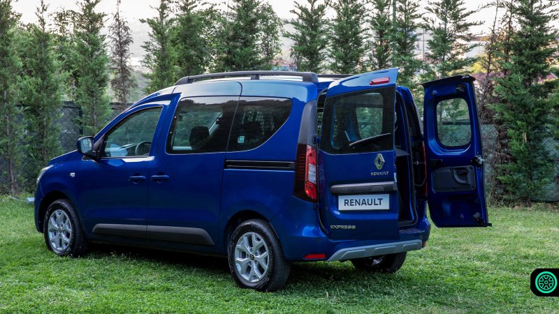 Renault Express van 2021 серебристый