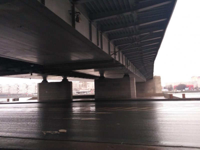 Питер под мостом