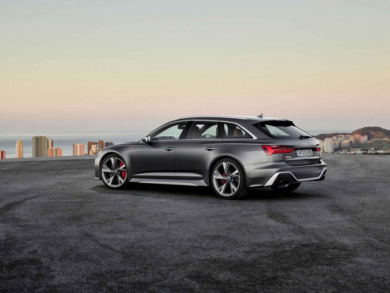 Ауди rs6 avant 2020