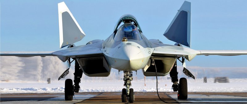 Истребитель 5 поколения Россия т-50
