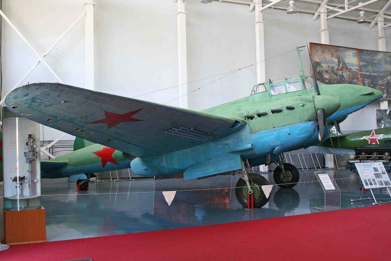Самолёт Петлякова пе-2