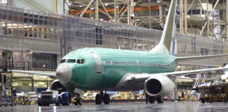 Самолет Боинг 737-700