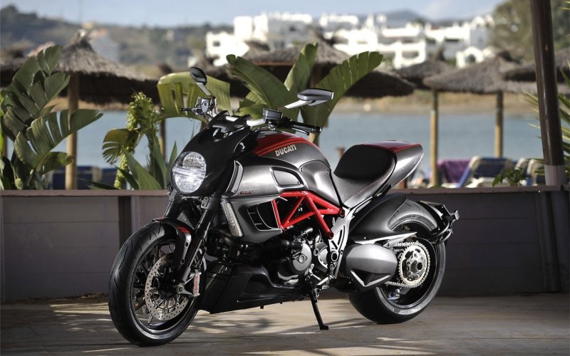 Мотоцикл Ducati Diavel