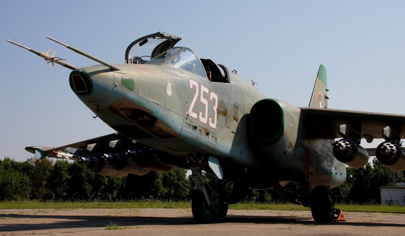 Грач самолет Су 25