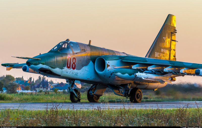 Штурмовик Су-25 Грач