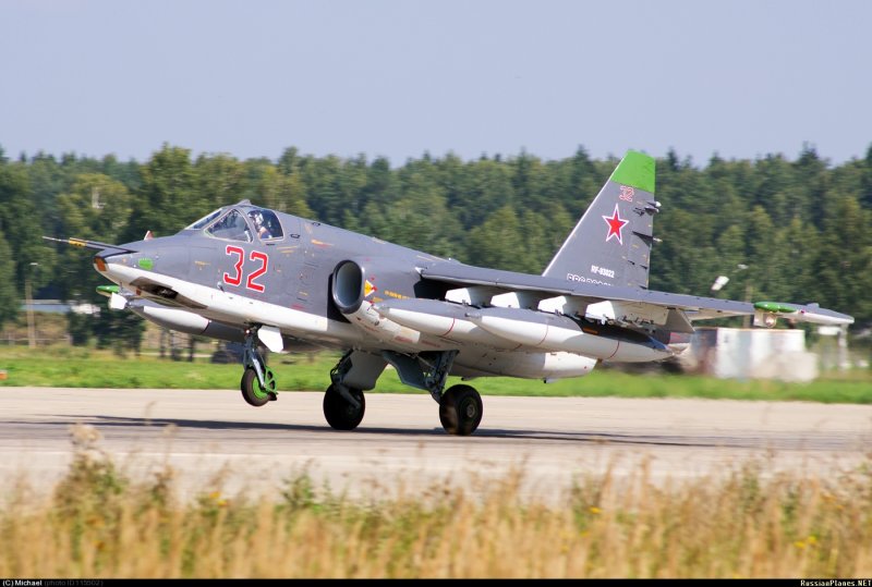 Штурмовик Су-25 Грач
