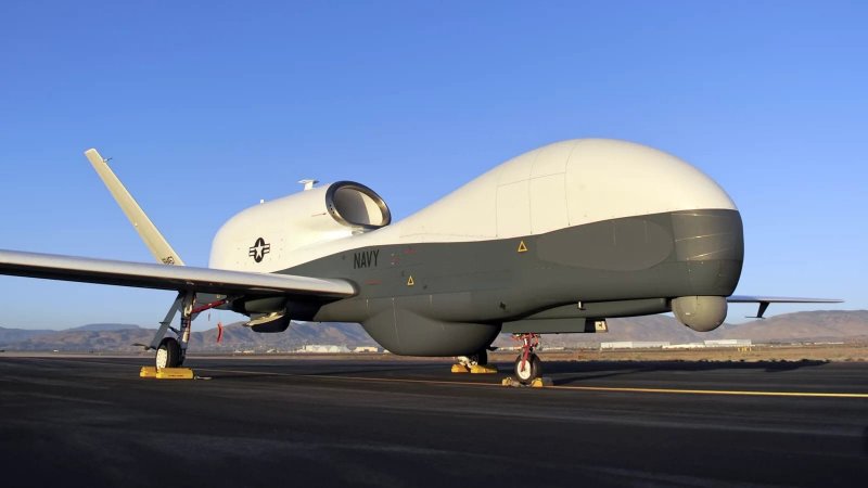 Беспилотник «Тритон» mq-4c