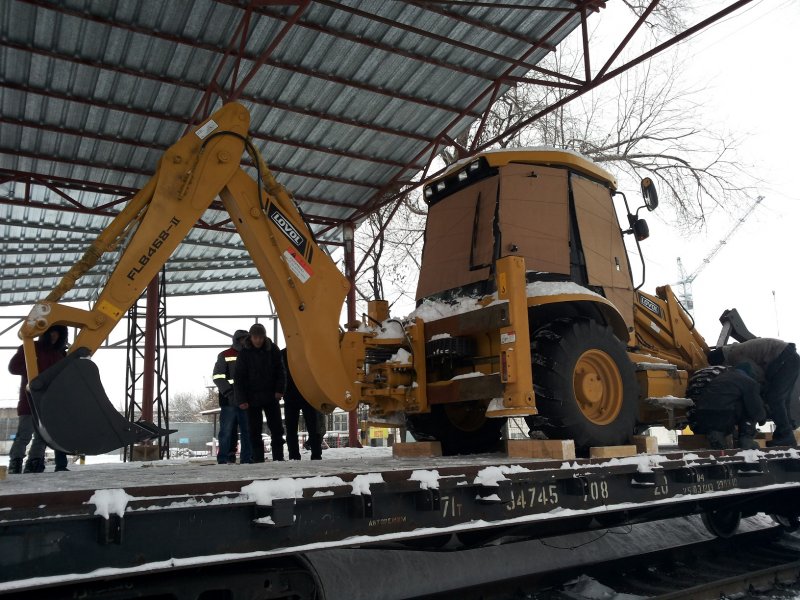 Экскаватор-погрузчик foton flb468
