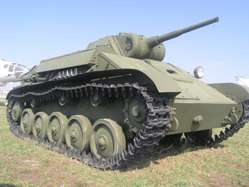 Советский танк т-70