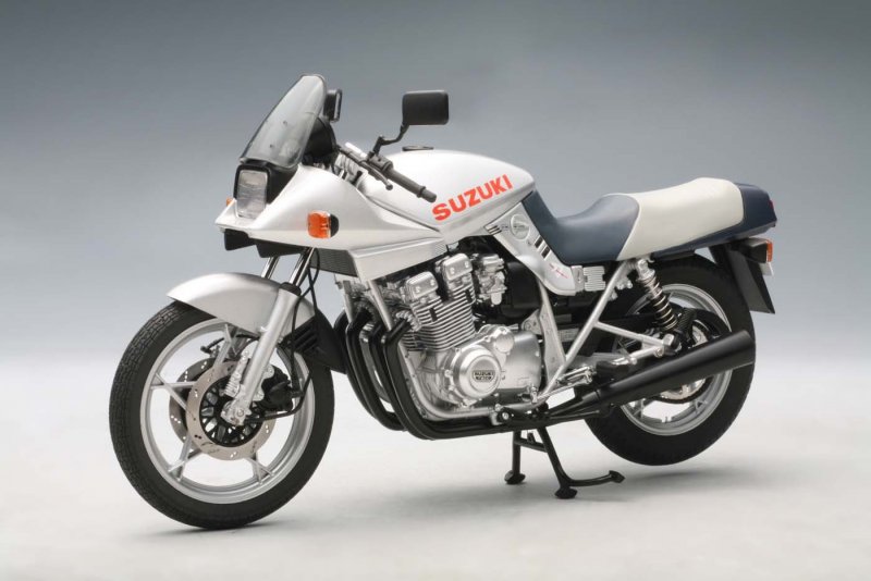 Suzuki Katana