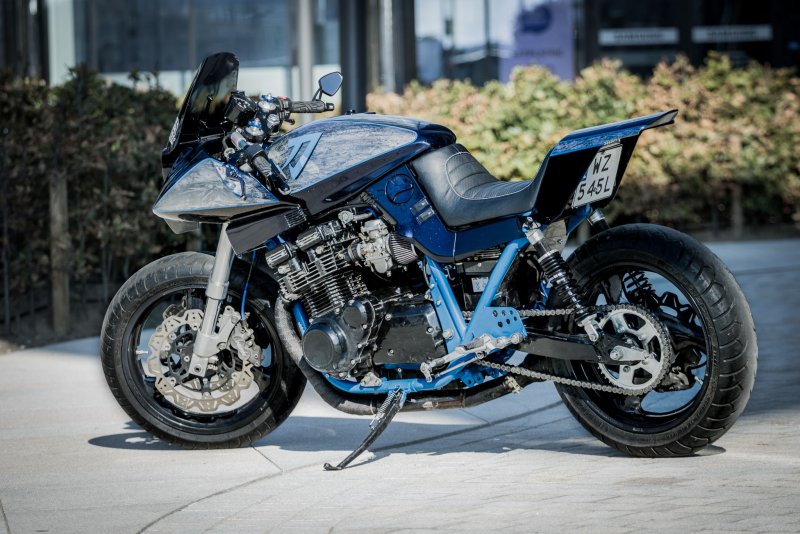 Suzuki GSX 750 Custom