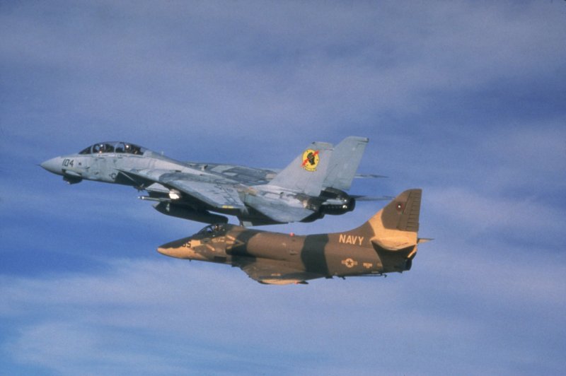 F14 из топ Ган