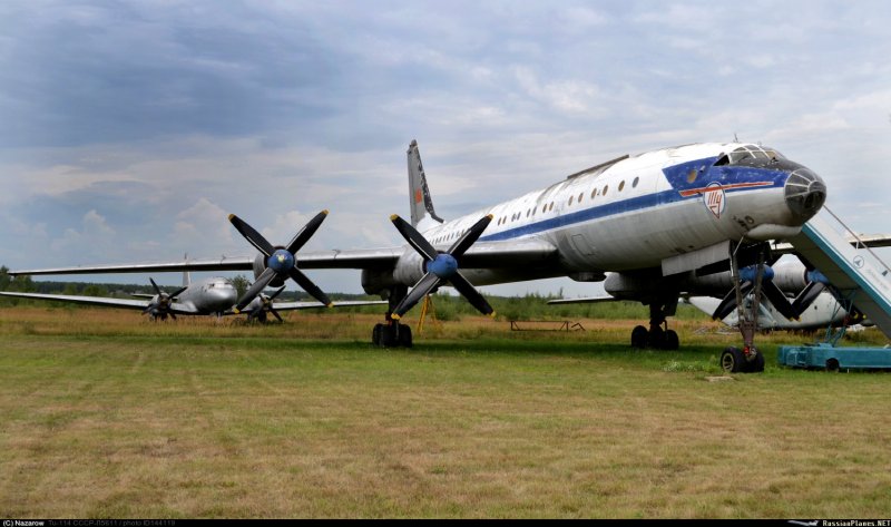 Ту-126 «Лиана» (ДРЛОИУ).