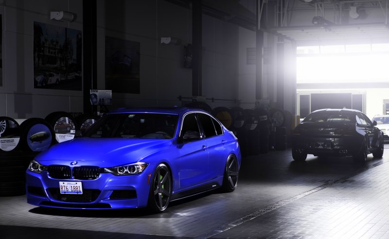 BMW f30 синяя