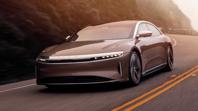 Седаны Lucid Air