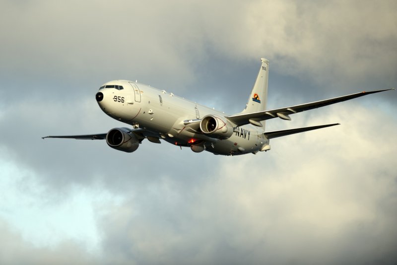 Самолёт Посейдон p8