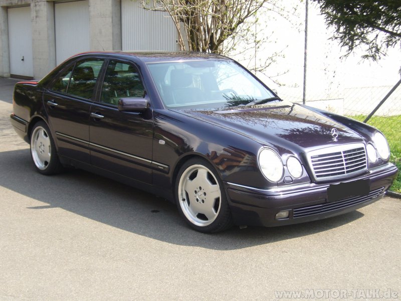 Mercedes Benz e class w210