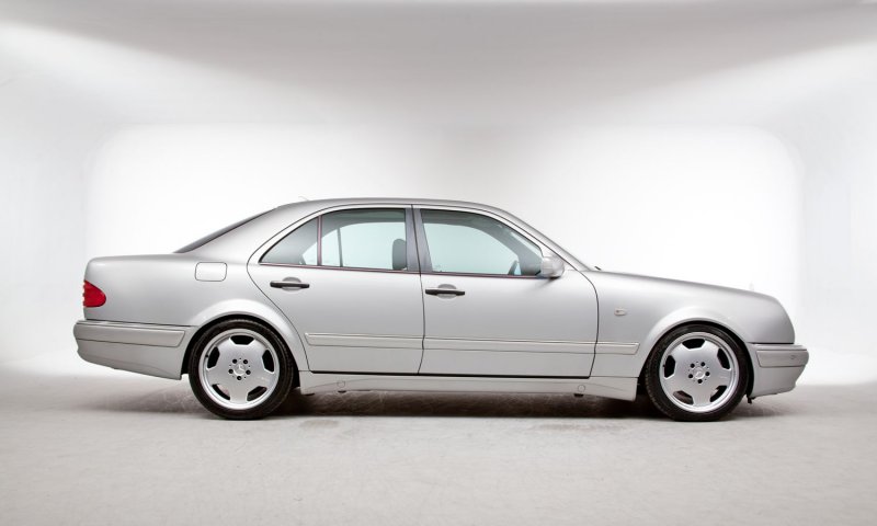 Mercedes Benz e class w210 1996