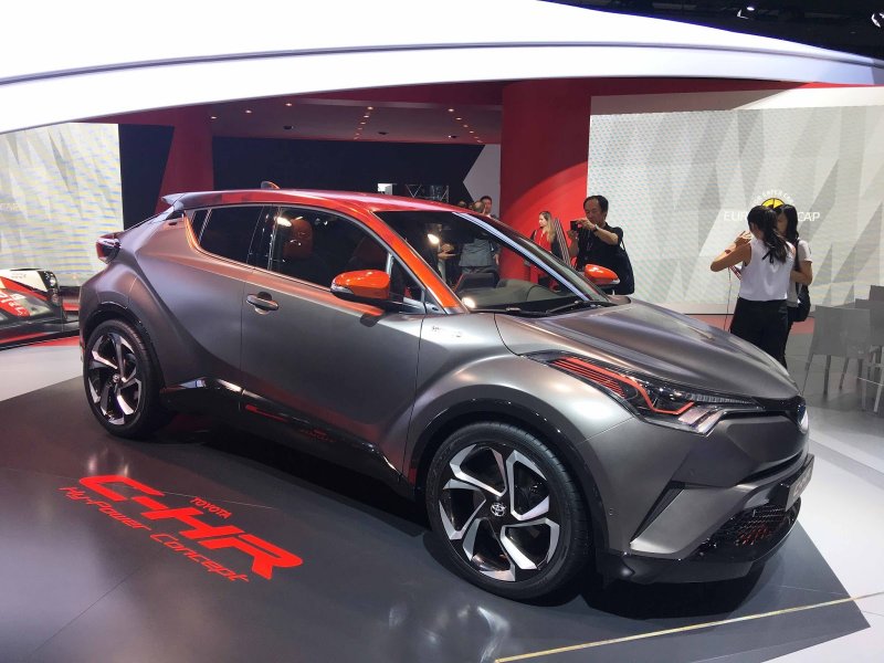 Тойота c-HR-G
