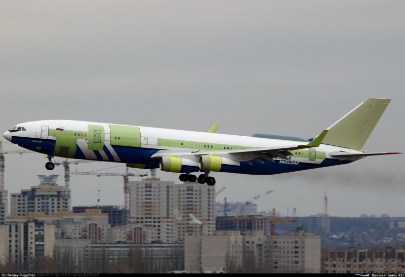 Самолёт ил-96-400т