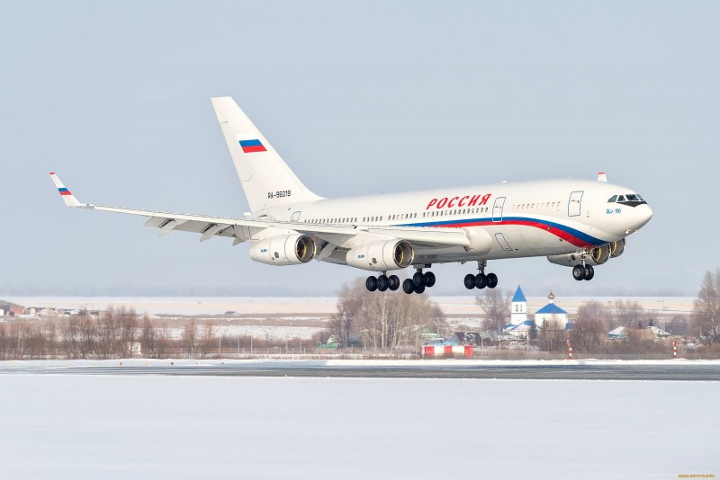 Самолет Россия ил 96