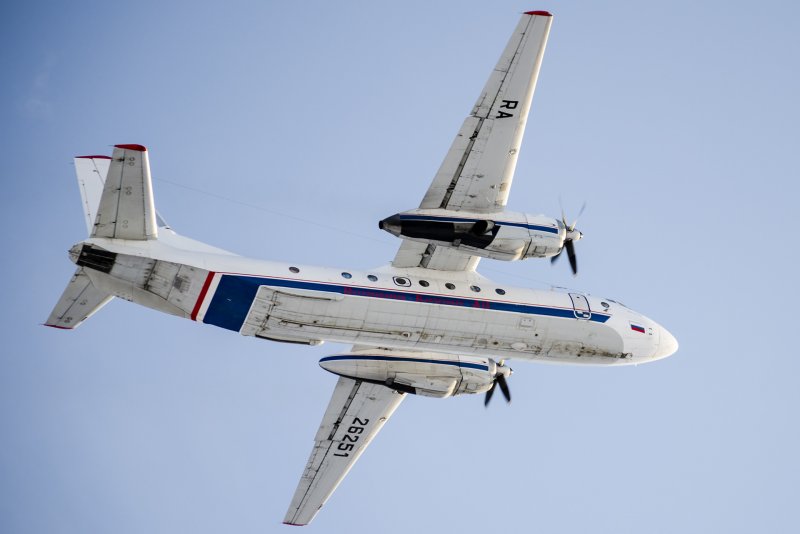 Ra-28174 АН-26
