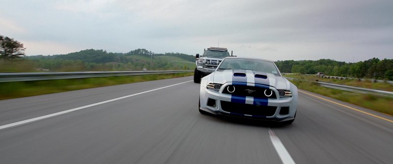 Красный Мустанг из фильма need for Speed