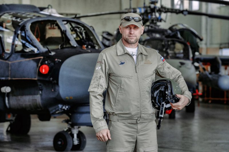 Александр Чередниченко летчик