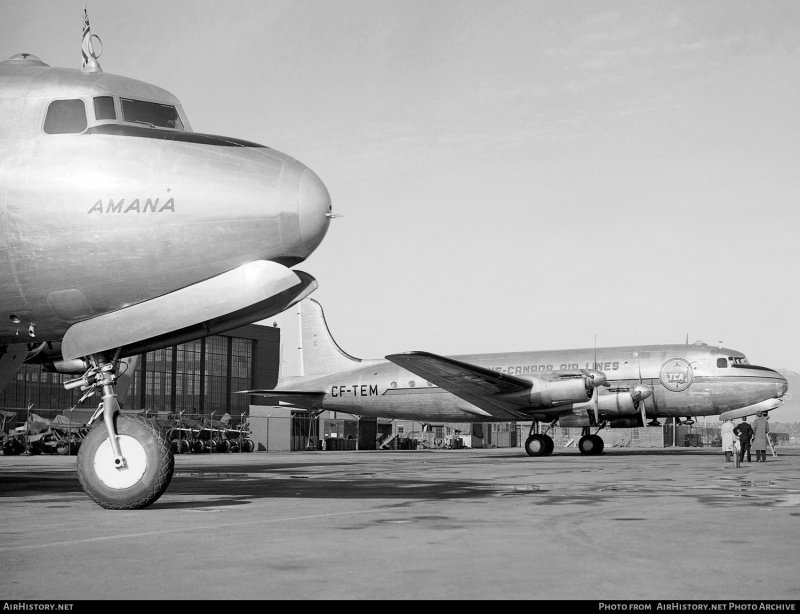 Самолет Douglas DC-4
