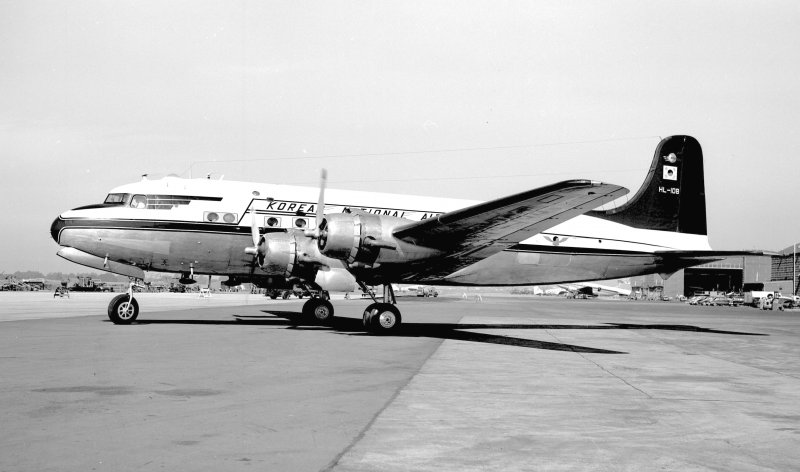 DC-3 korean Air