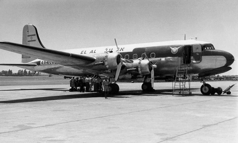 Дуглас DC-4