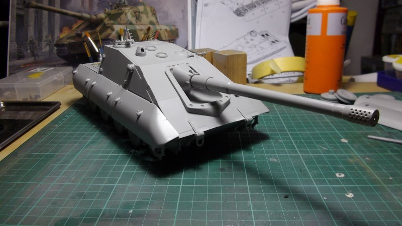 Лего танк Jagdpanzer e-100