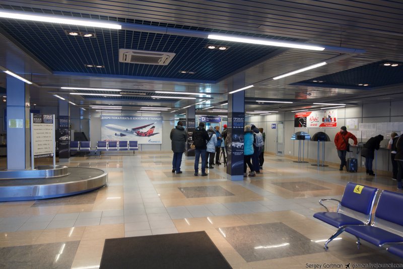 Омск аэропорт самолет