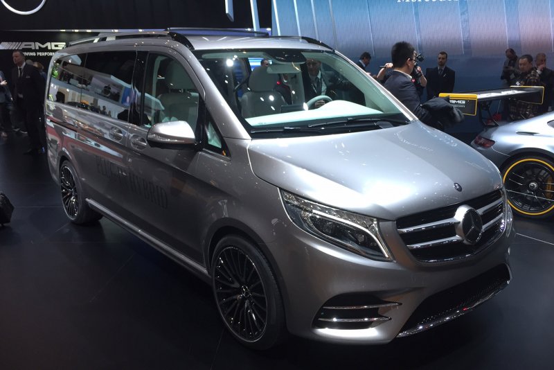 Mercedes Benz v class 2022