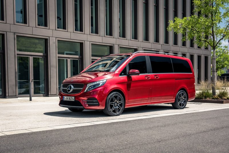 Mercedes Benz v class AMG 2020