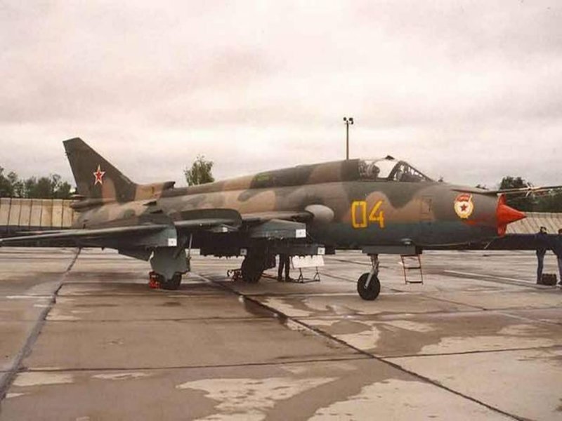 Су-17м2 истребитель-бомбардировщик
