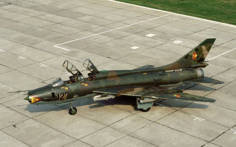 Су-17 истребитель-бомбардировщик