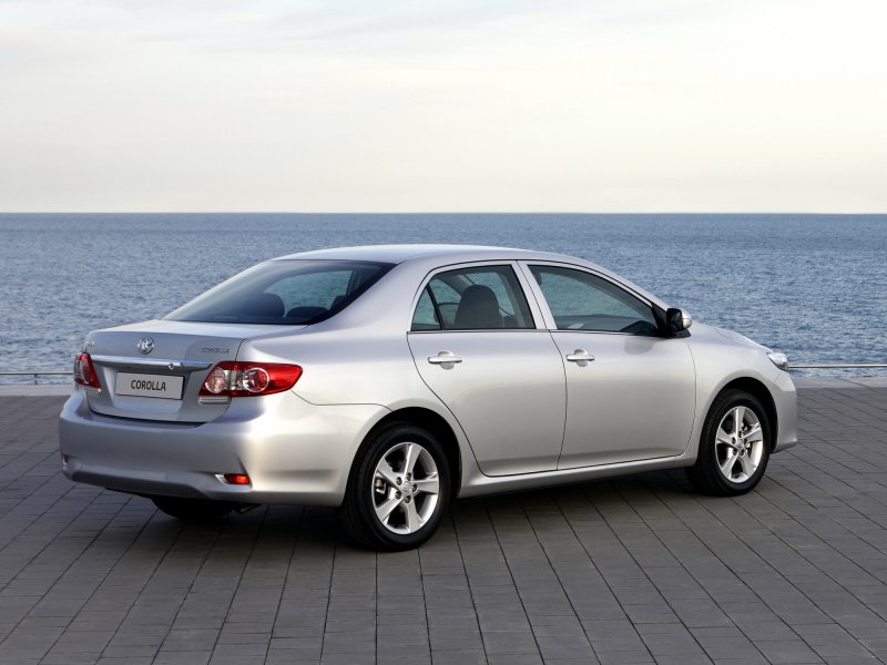 Toyota Corolla 2010 седан