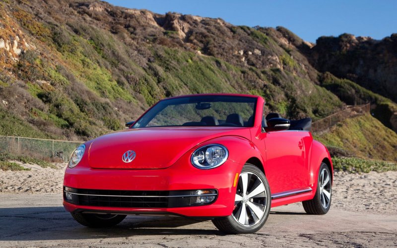 Red VW Beetle Cabriolet