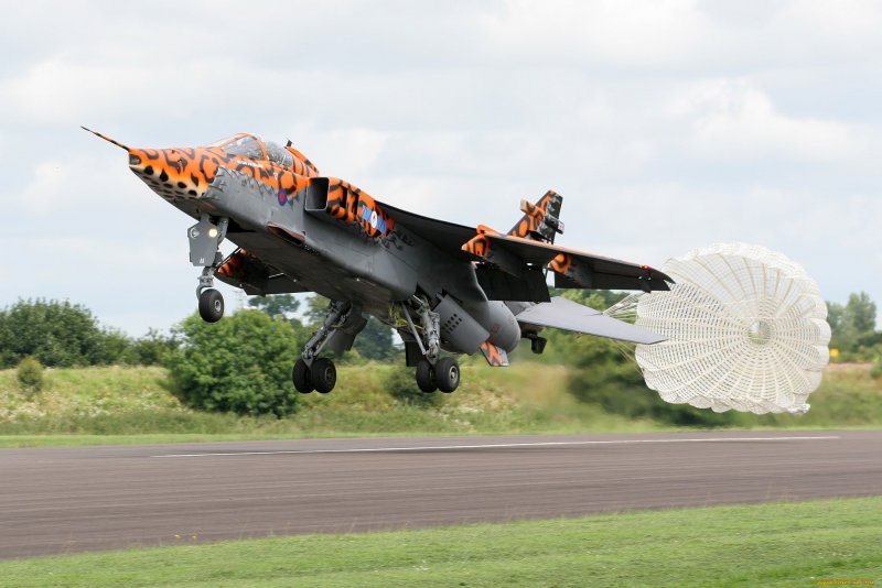 Самолет Ягуар-3