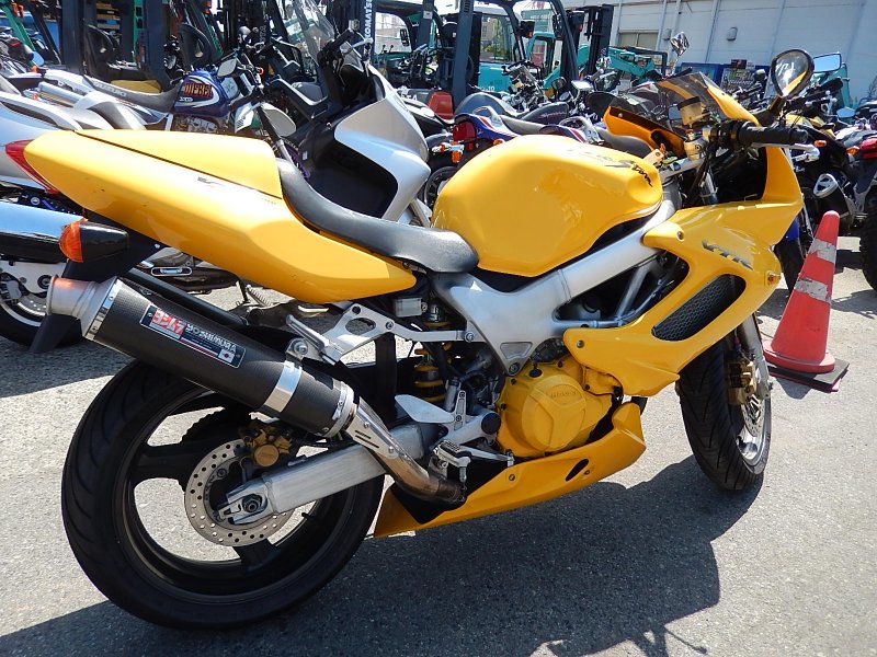 VTR 1000 Superhawk