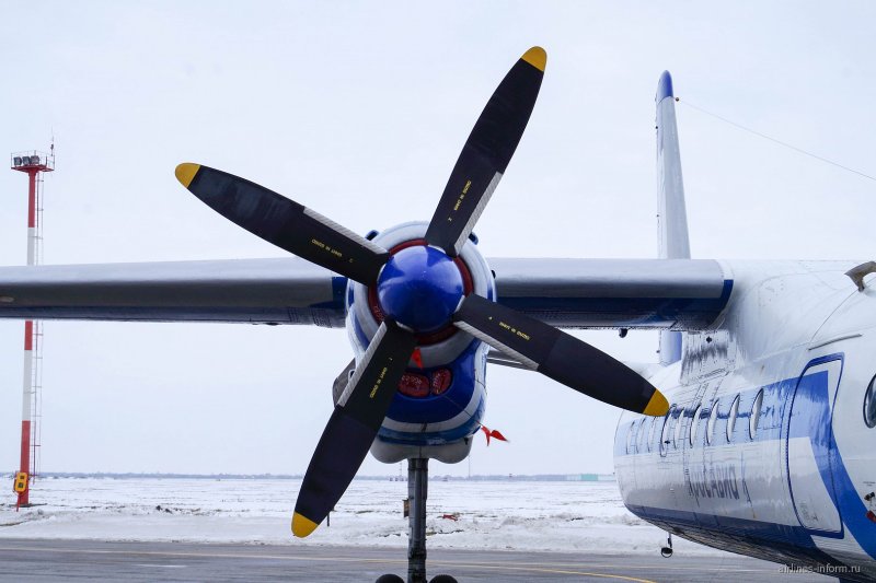 АН-24 КРАСАВИА