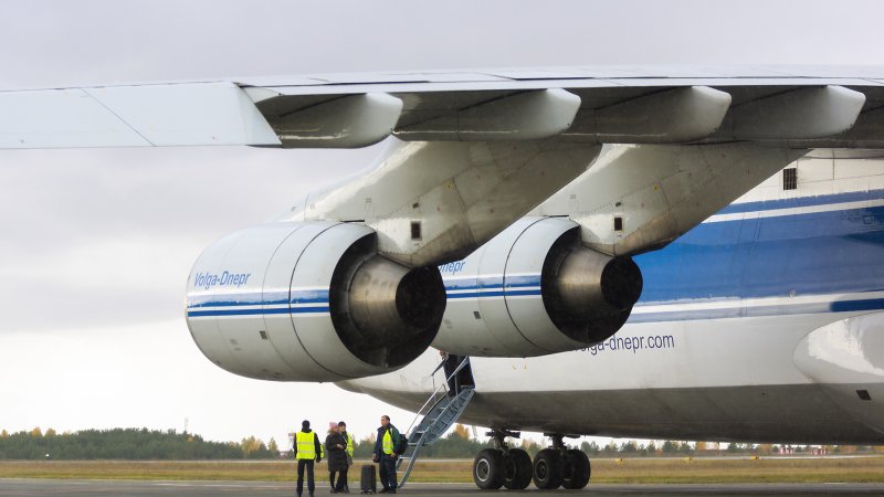 АН-124 Д-18т