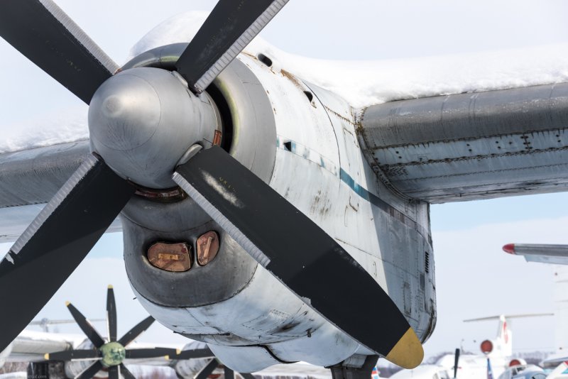 АН-24 мотогондола