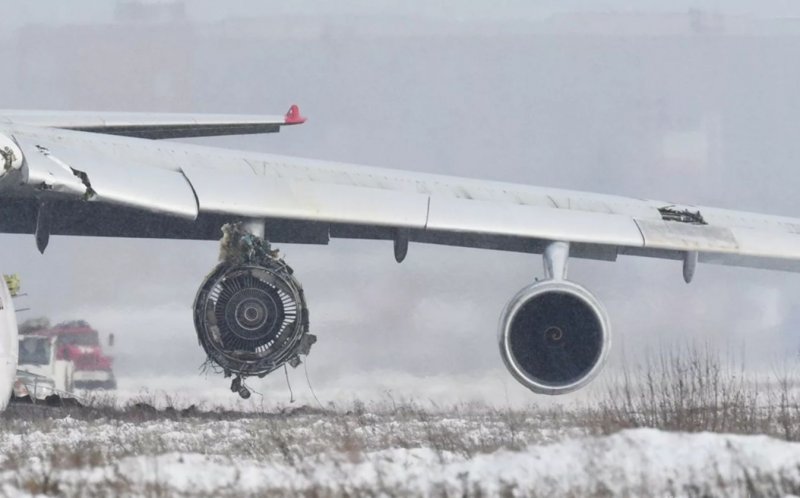 Аварийная посадка АН 124 В Новосибирске