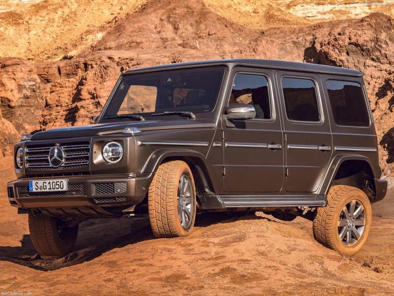 Мерседес Бенц g class 2018