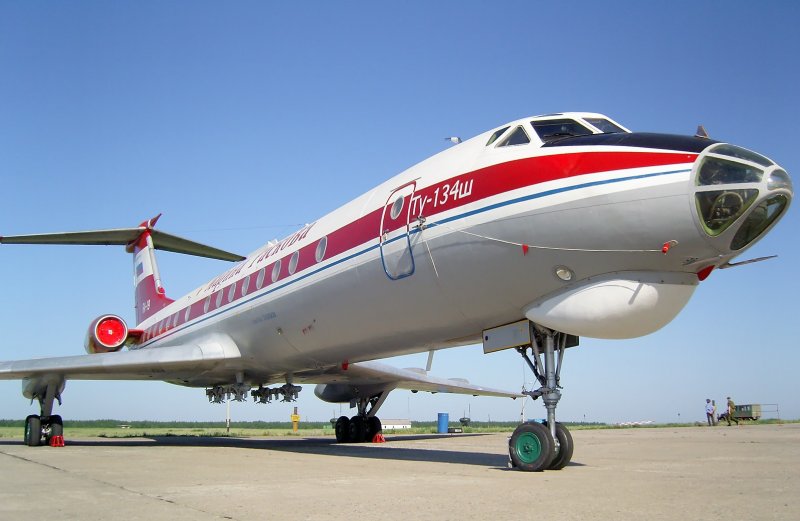 Самолет ту 134ш